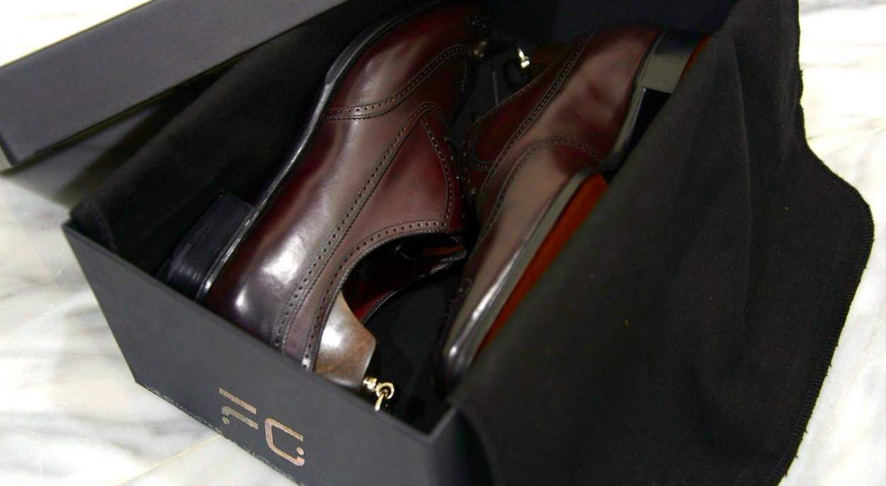 Verpakking van kleding- en schoenendozen - FG